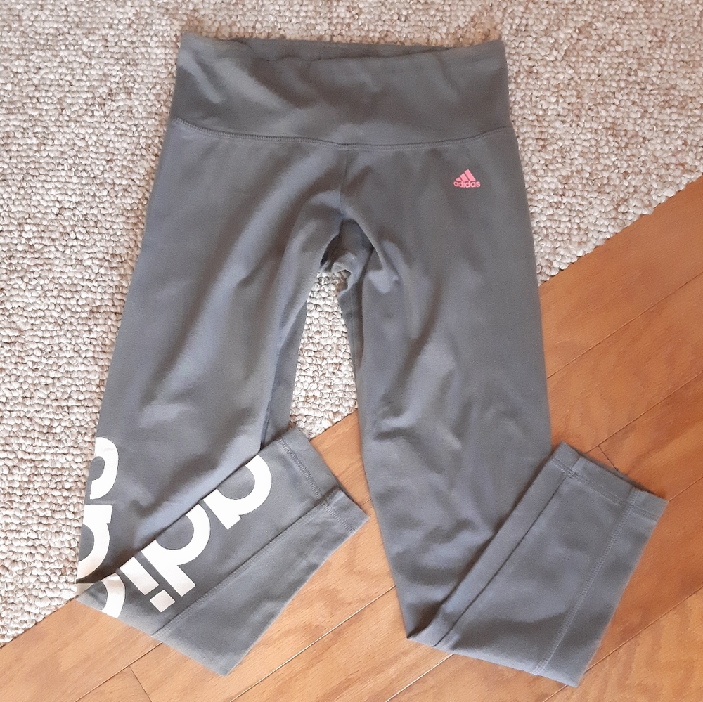 Adidas Climalite Cropped Athletic Pants size Small